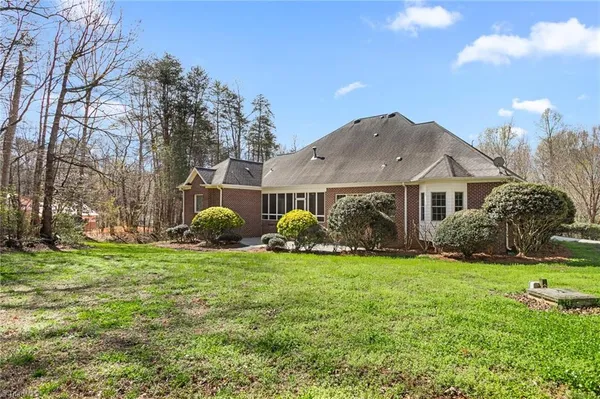 $799,900 | 1515 Timber Creek Lane, Kernersville, NC 27284