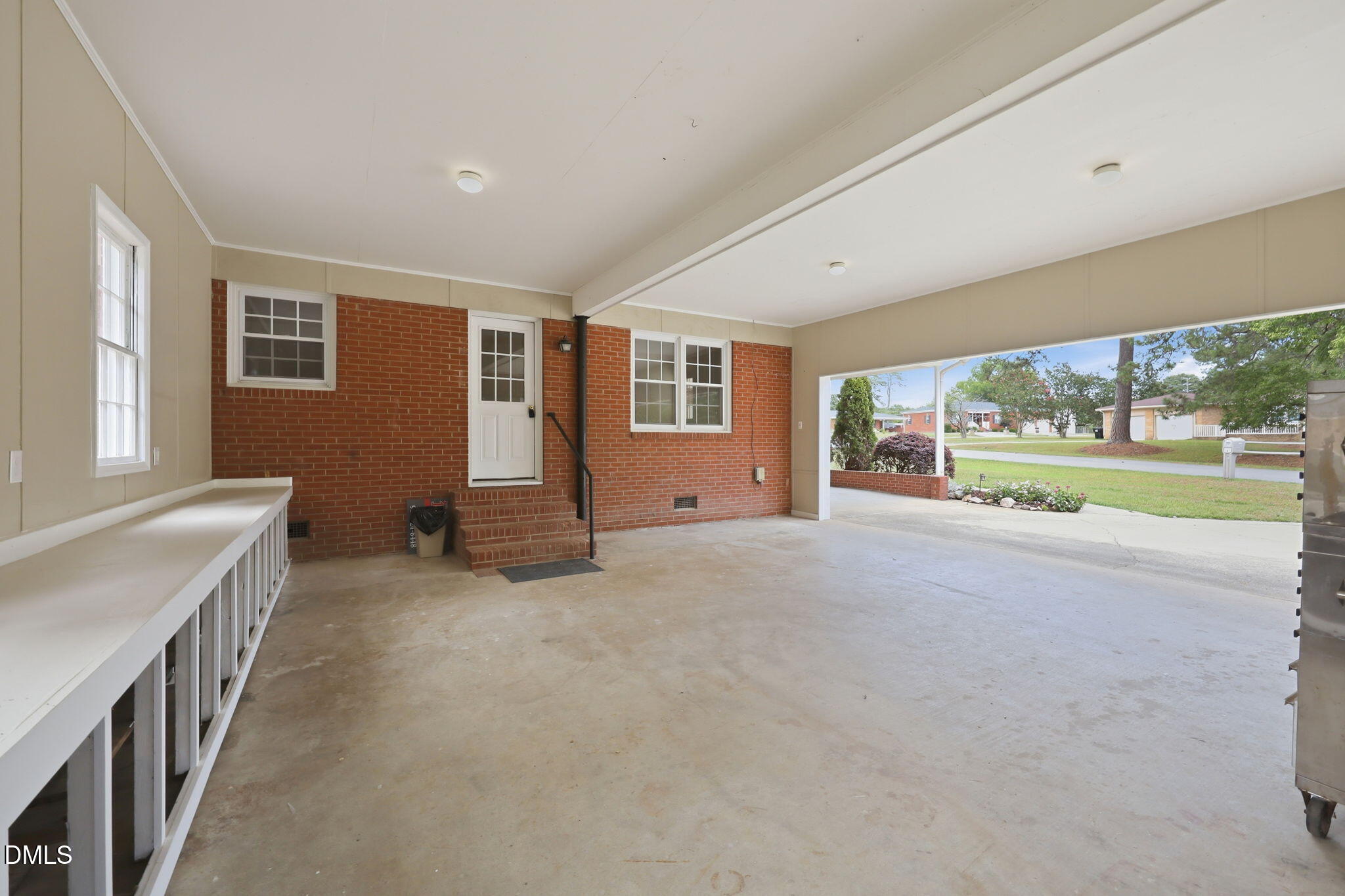 3801 West Allen Street West Raleigh, NC 27603 - Photo 24 of 34 39-web-or-mls-IMG_3401
