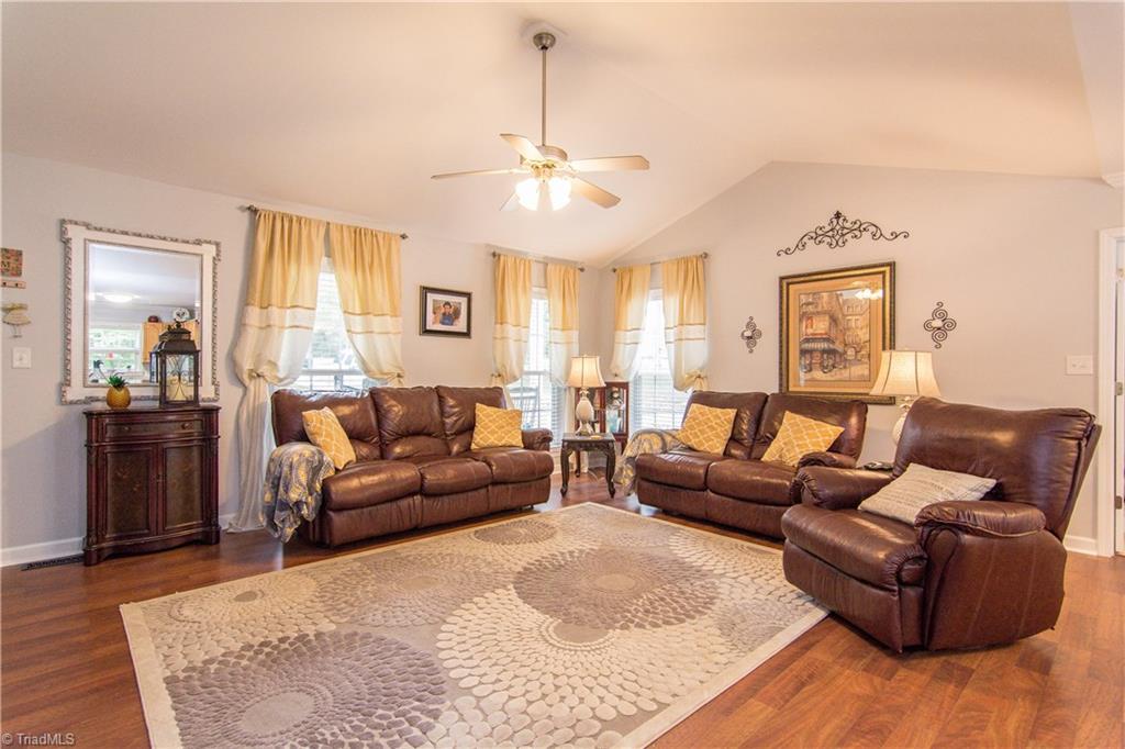 1572 Danny Bell Road Asheboro, NC 27205 - Photo 8 of 24 Gallery Image 8