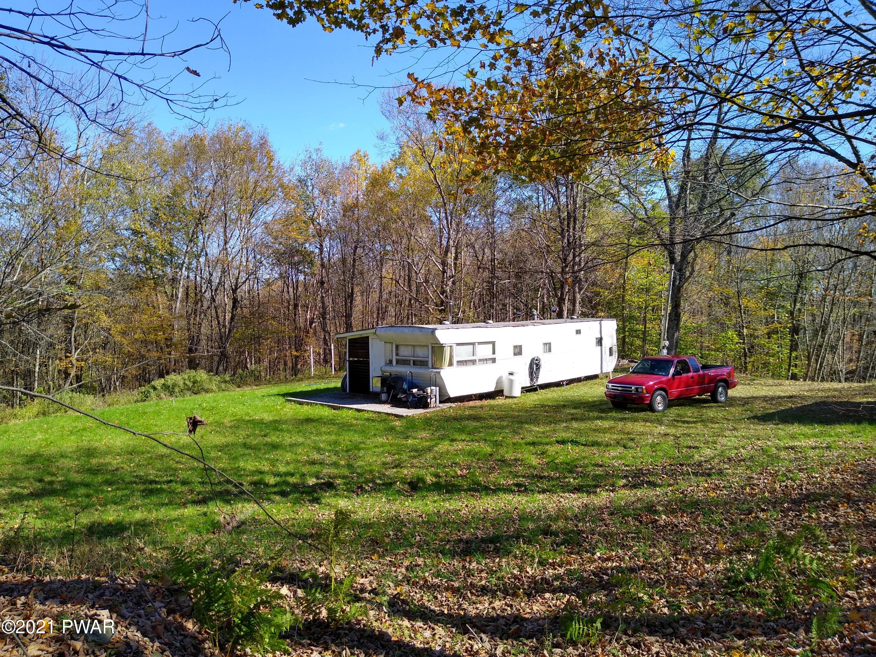 159 Lester Road Equinunk, PA 18417 - Photo 9 of 14 IMG_20211020_121508946_HDR