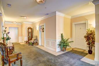 11299 Manchester Road, Unit 3A St. Louis, MO 63122 - Photo 3 of 23 Gallery Image 3