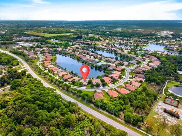 $975,000 | 1315 Southeast Conference Circle, Stuart, FL 34997