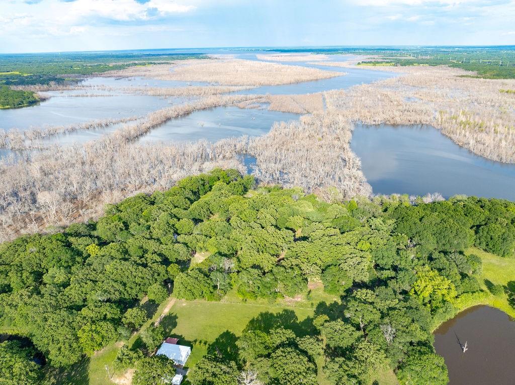 4776 County Road 2610 Bonham, TX 75418 - Photo 23 of 38 a view of an ocean beach