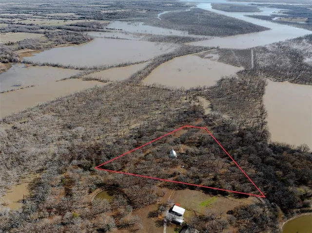 $650,000 | 4776 County Road 2610, Bonham, TX 75418