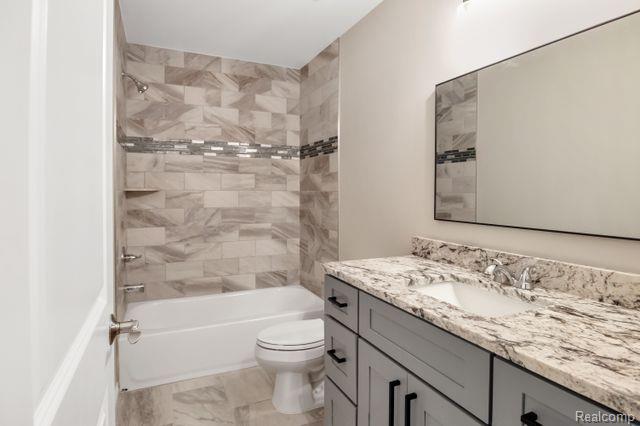 2986 Hessel Avenue Rochester Hills, MI 48307 - Photo 25 of 28