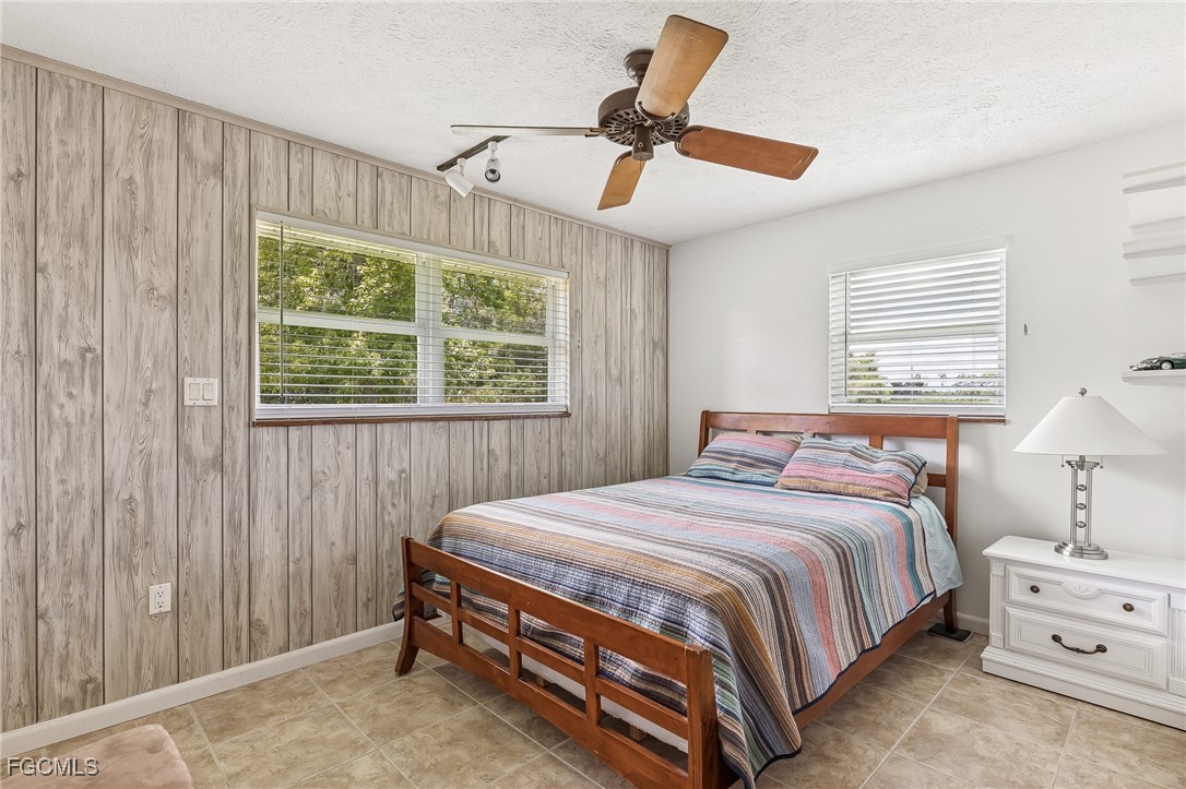 6261 Greenbriar Farms Road Fort Myers, FL 33905 - Photo 13 of 32