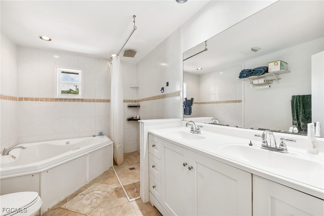 6261 Greenbriar Farms Road Fort Myers, FL 33905 - Photo 14 of 32