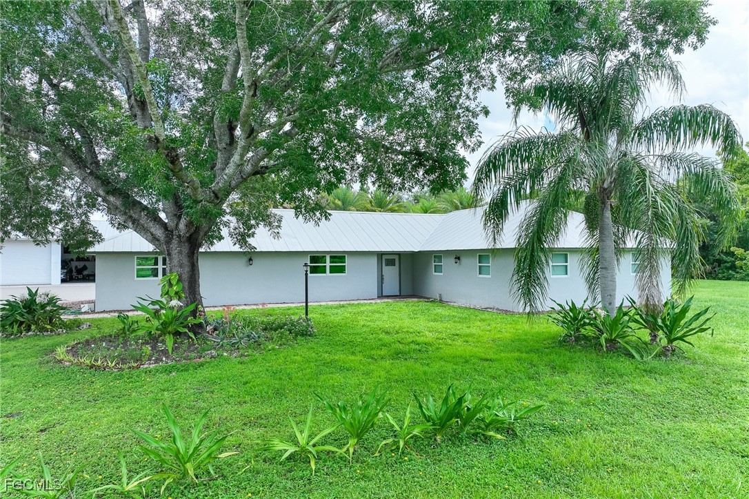 6261 Greenbriar Farms Road Fort Myers, FL 33905 - Photo 23 of 32