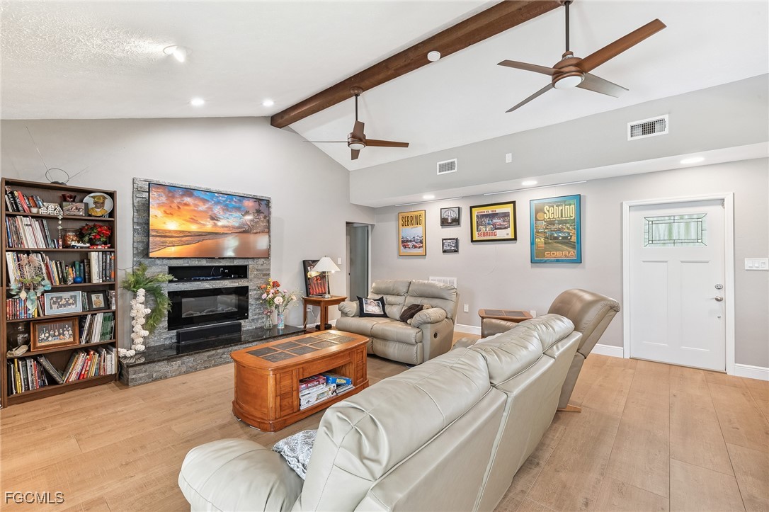 6261 Greenbriar Farms Road Fort Myers, FL 33905 - Photo 6 of 32