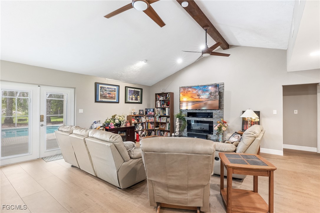 6261 Greenbriar Farms Road Fort Myers, FL 33905 - Photo 7 of 32