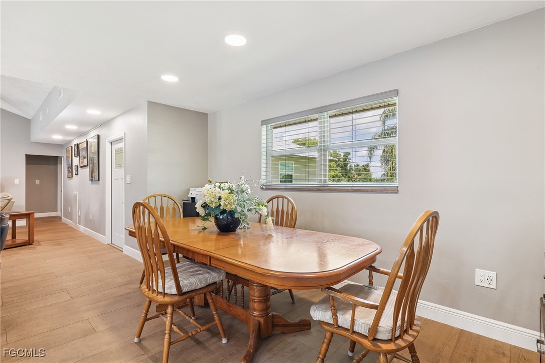 6261 Greenbriar Farms Road Fort Myers, FL 33905 - Photo 8 of 32