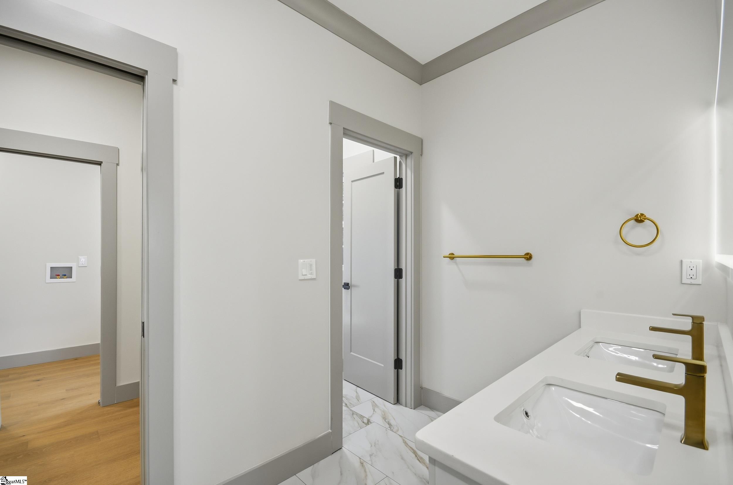 301 Jacquline Lane Greenville, SC 29607 - Photo 15 of 44