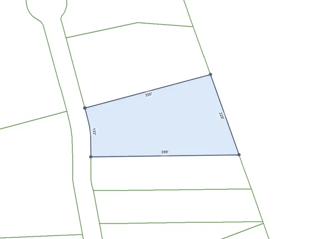 a picture of a very nice looking building