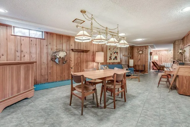 $3,595 | 400 Natchez Avenue North, Golden Valley, MN 55422