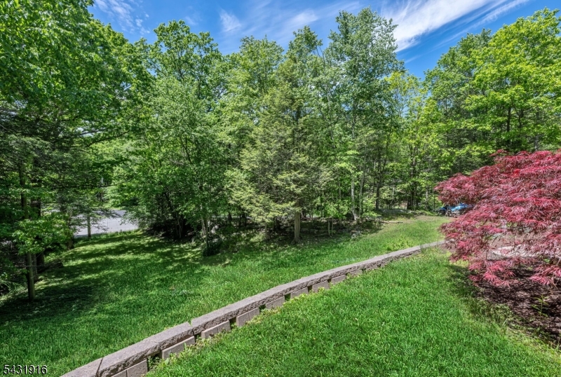 19 Rabbit Run West Milford, NJ 07435 - Photo 3 of 31
