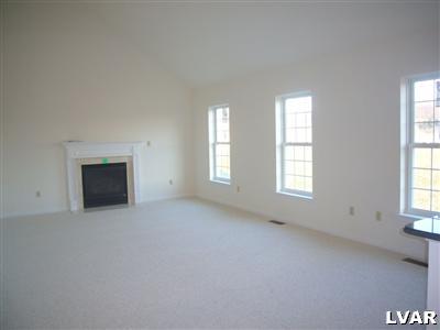 3287 Frontier Road Kutztown, PA 19530 - Photo 5 of 11 Family room