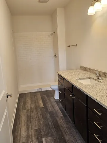 $3,500 | 56 Olympus Drive, Tinley Park, IL 60477