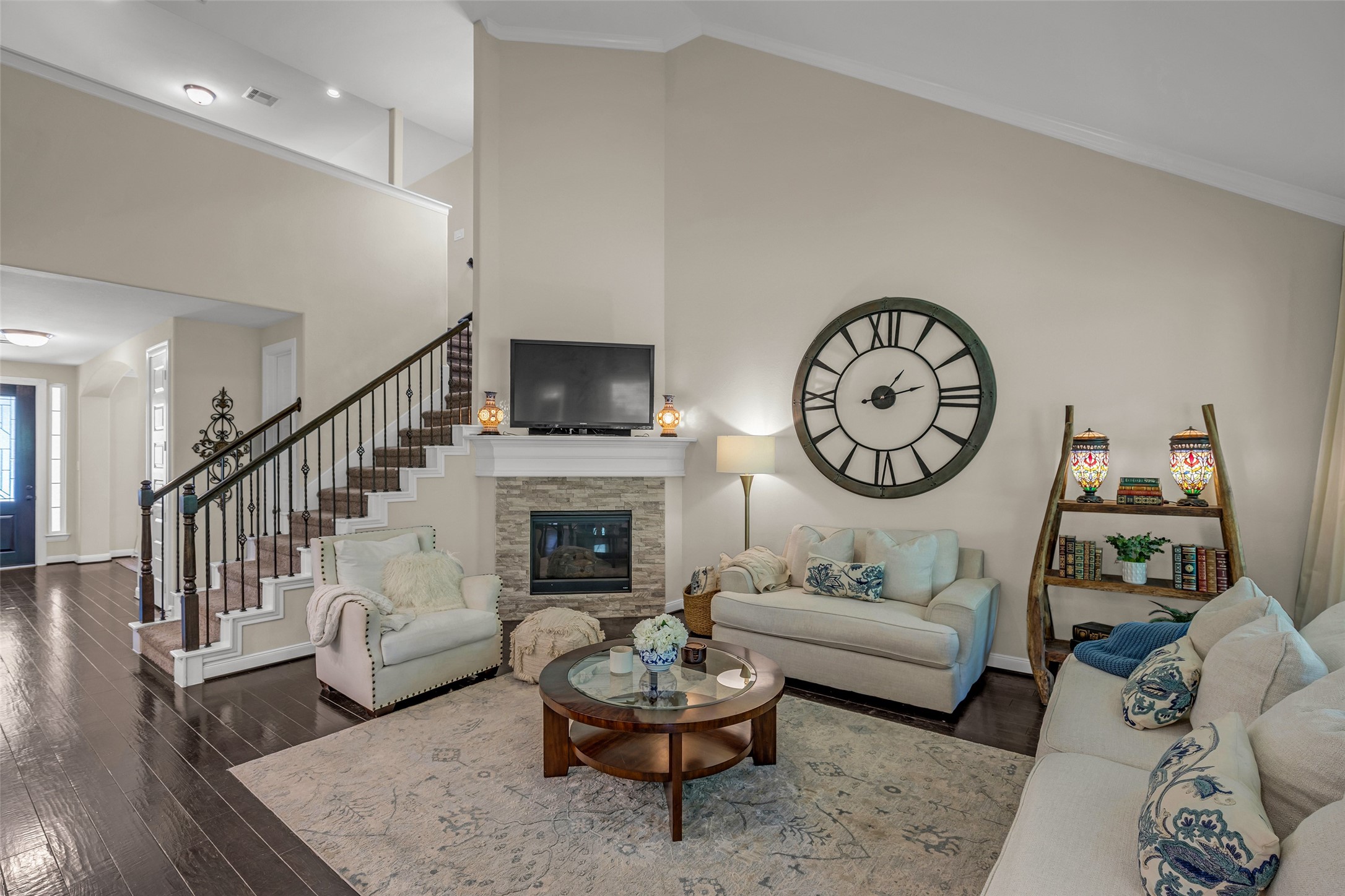 22419 Sawmill Ranch Drive Spring, TX 77389 - Photo 7 of 45 This living room is a welcoming space for your daily activities.