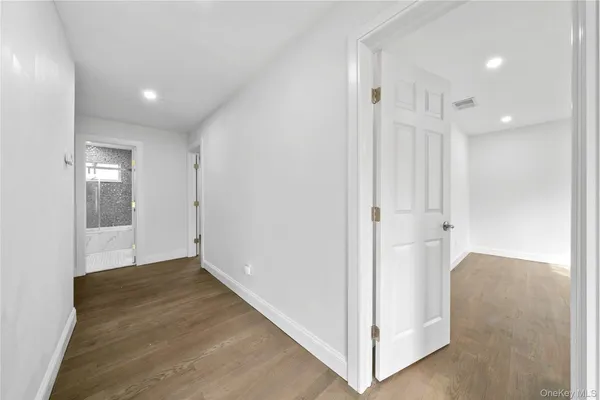 $5,950 | 257 Southlawn Avenue, Central Islip, NY 11722