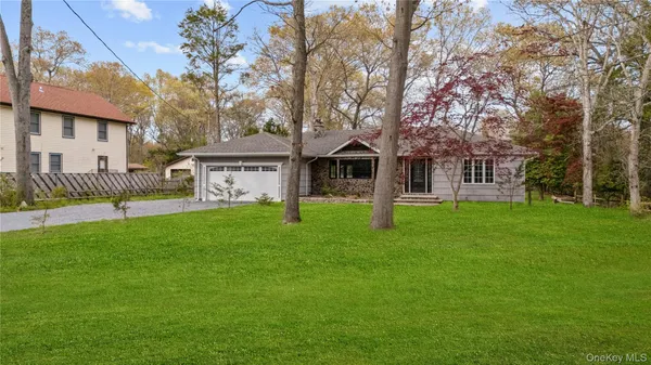 $5,950 | 257 Southlawn Avenue, Central Islip, NY 11722