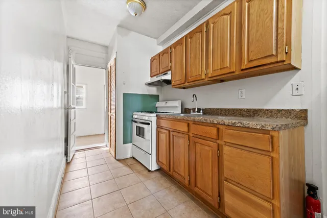 $750,000 | 1213 Penn Street Northeast, Washington, DC 20002