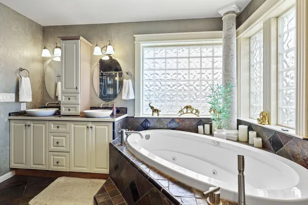 $739,000 | 22640 North Marina Way, Cottonwood, CA 96022