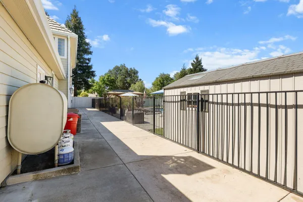 $739,000 | 22640 North Marina Way, Cottonwood, CA 96022