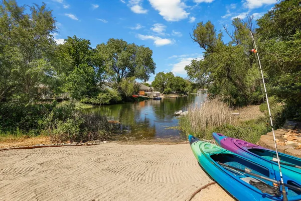 $739,000 | 22640 North Marina Way, Cottonwood, CA 96022