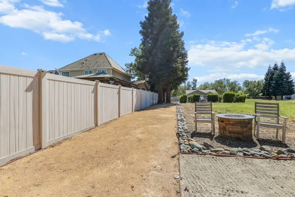 $739,000 | 22640 North Marina Way, Cottonwood, CA 96022