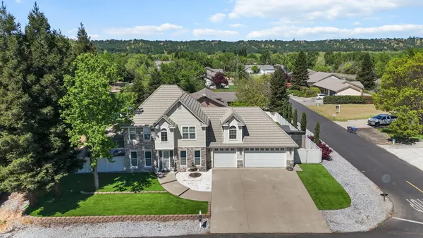 $739,000 | 22640 North Marina Way, Cottonwood, CA 96022