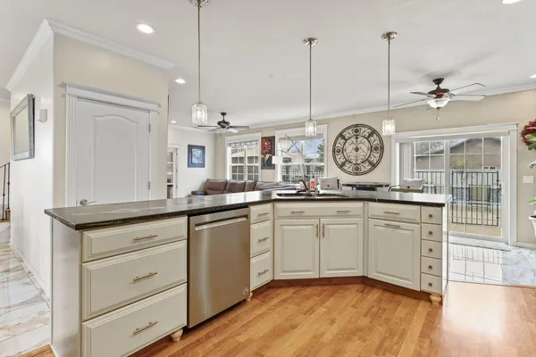 $739,000 | 22640 North Marina Way, Cottonwood, CA 96022