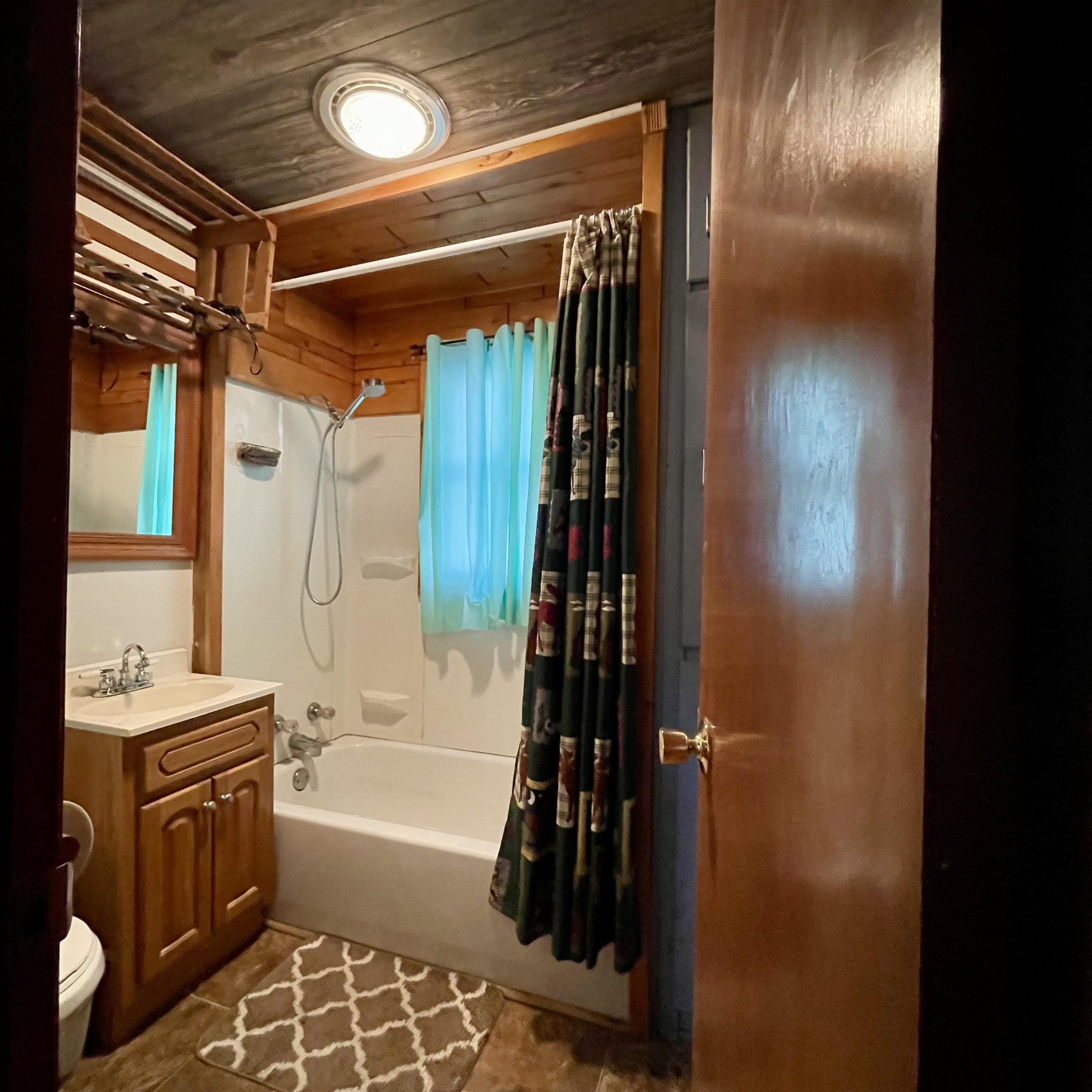 4368 Valley Rhinelander Wi 54501 Rhinelander, WI 54501 - Photo 14 of 27