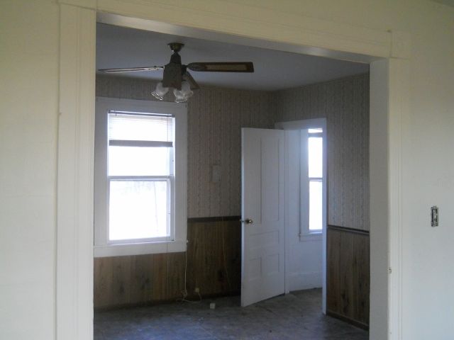 22171 Armada Center Road Armada, MI 48005 - Photo 5 of 25 31083235-4.JPG