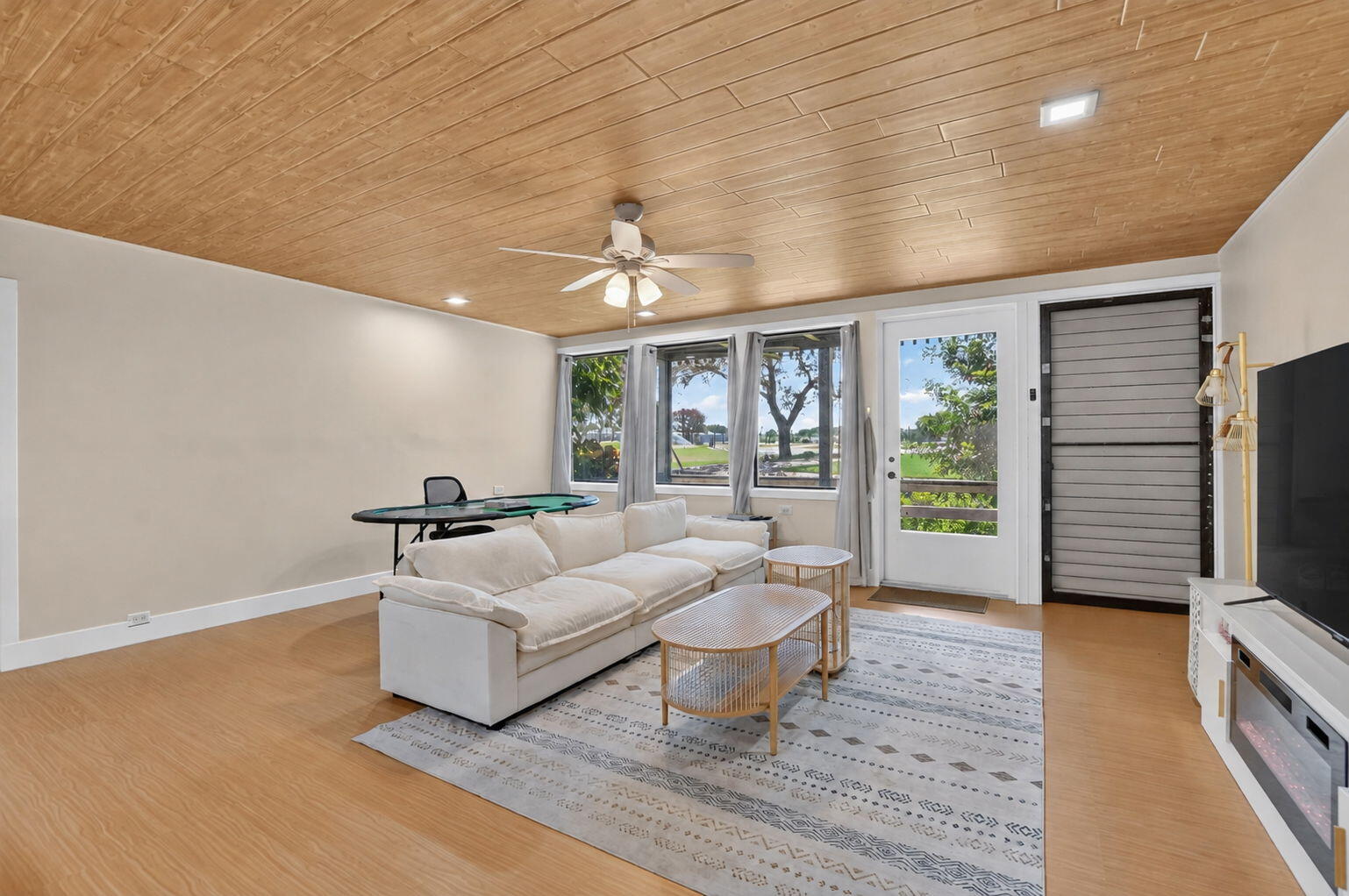 20249 Boca W Drive, Unit 2603 Boca Raton, FL 33434 - Photo 5 of 33 Living Room