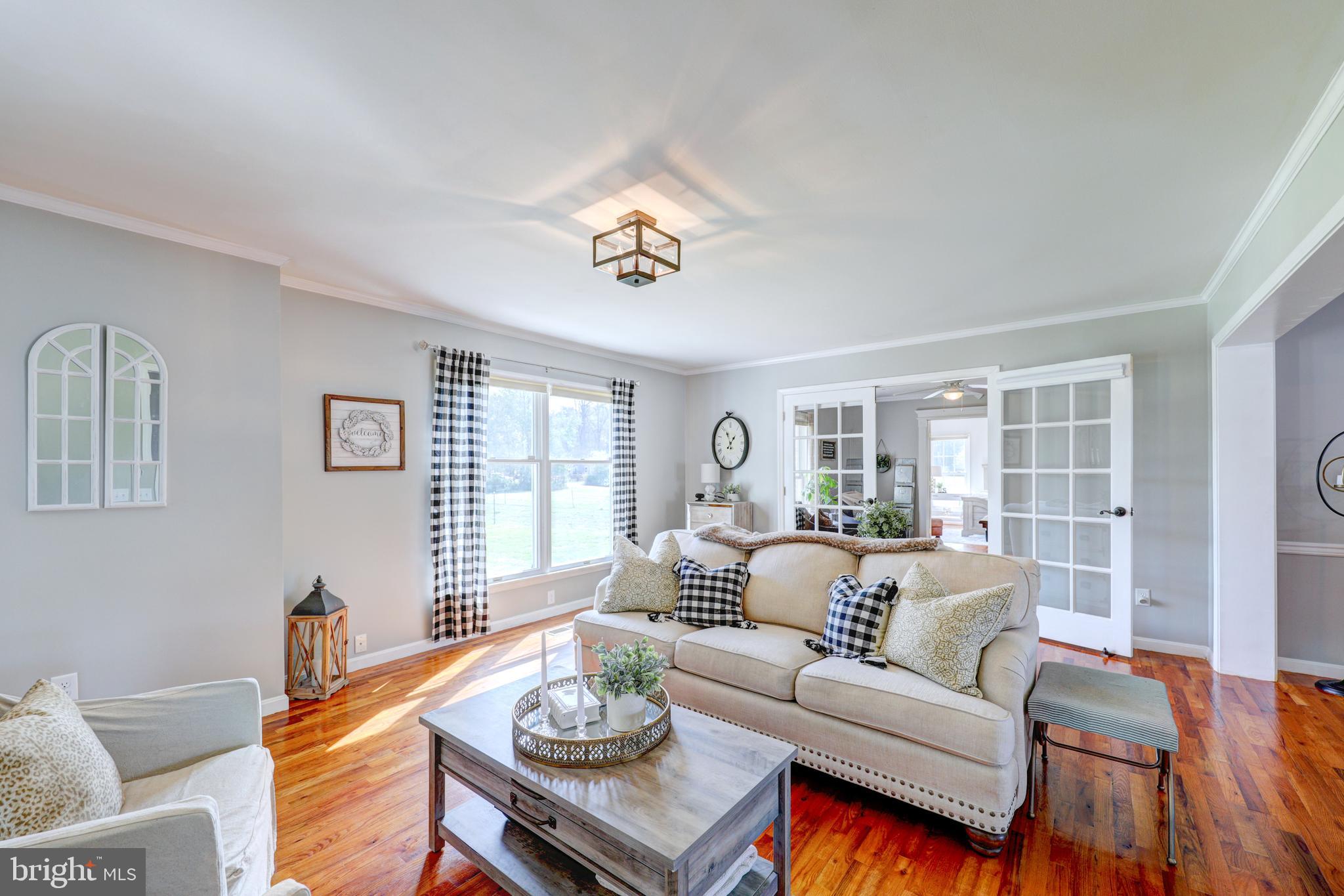 22816 Deep Branch Road Georgetown, DE 19947 - Photo 14 of 85 Living room - wood floors throughout