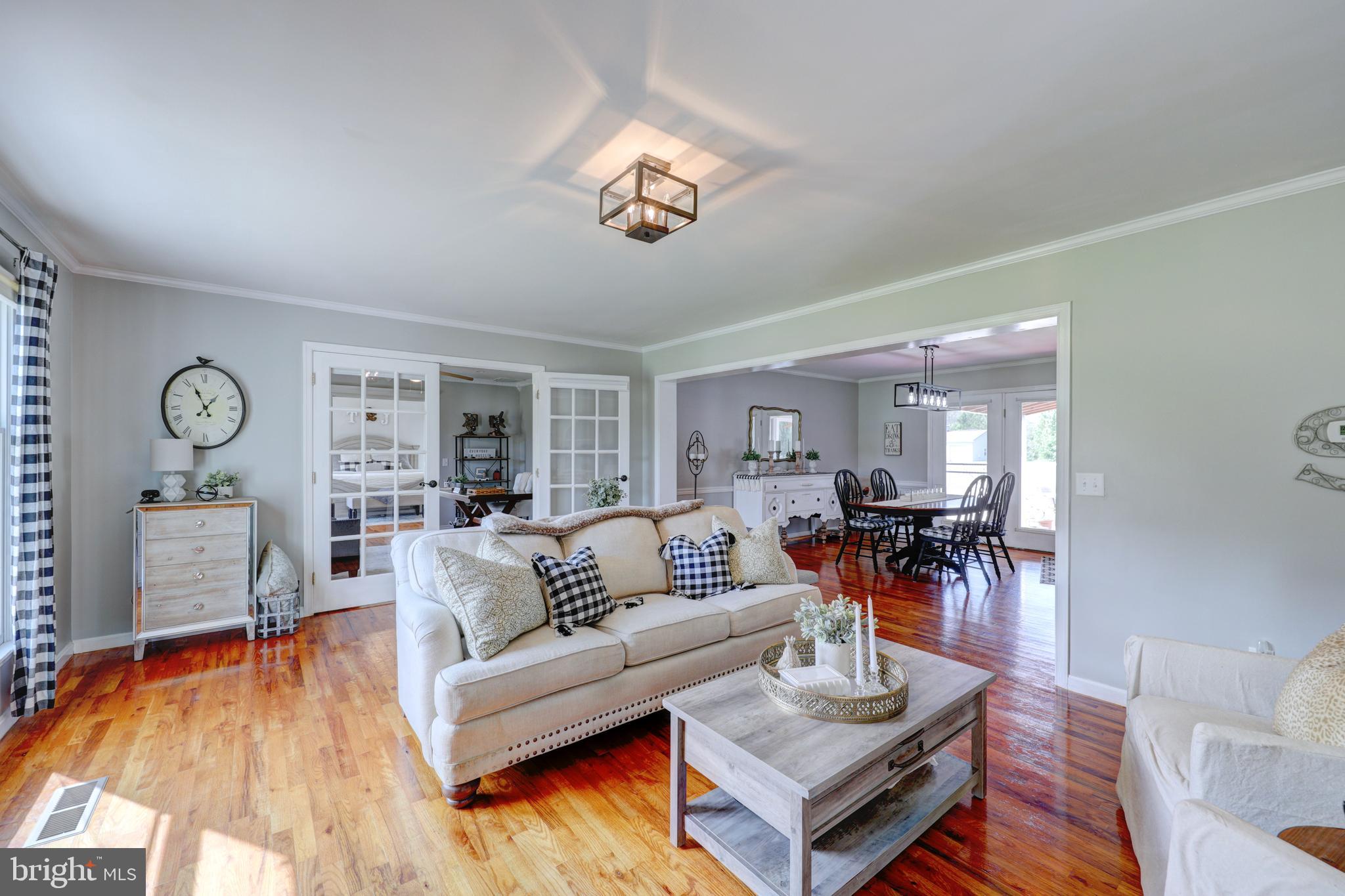 22816 Deep Branch Road Georgetown, DE 19947 - Photo 16 of 85 Living room