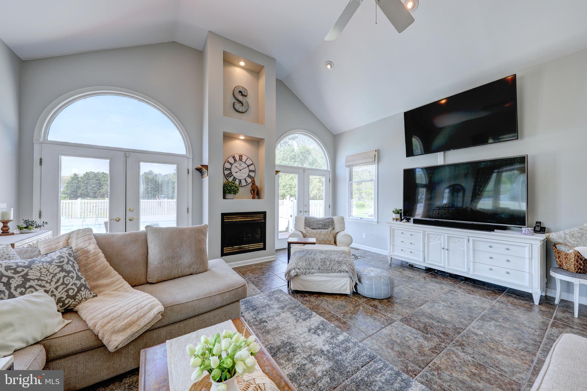 22816 Deep Branch Road Georgetown, DE 19947 - Photo 32 of 85 Sunroom with fireplace
