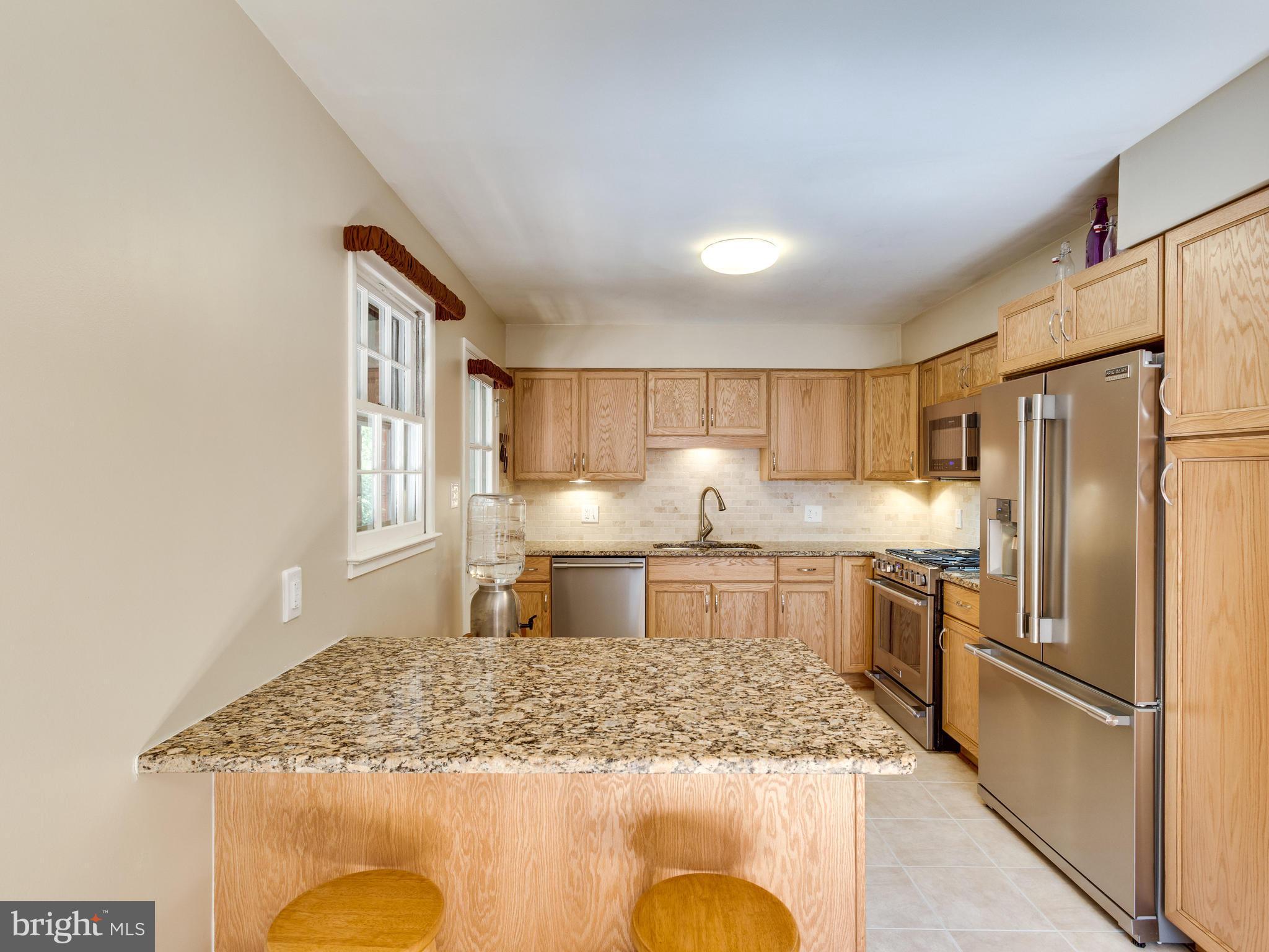5649 Ravenel Lane Springfield, VA 22151 - Photo 8 of 30 Kitchen