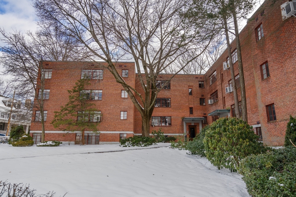 106 Evans Road, Unit 1B Boston, MA 02135 - Photo 28 of 31