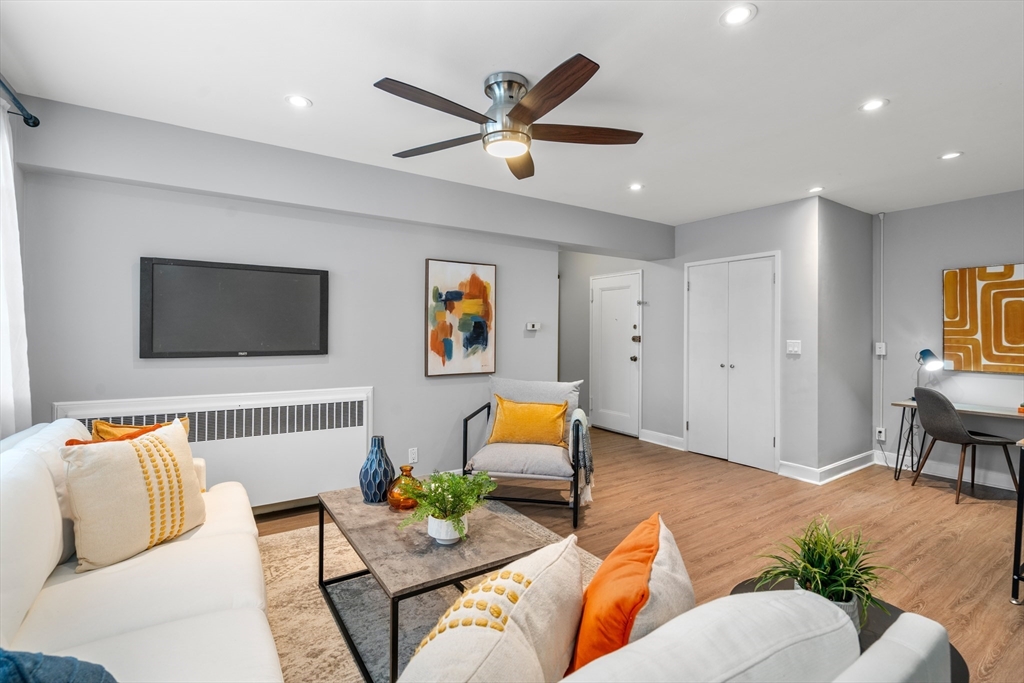 106 Evans Road, Unit 1B Boston, MA 02135 - Photo 5 of 31