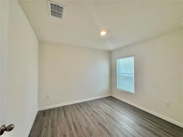 $2,295 | 36015 Sunflower Hl Drive, Zephyrhills, FL 33541