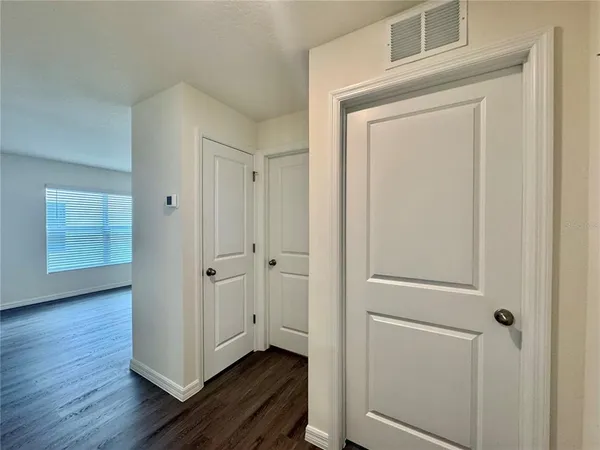 $2,295 | 36015 Sunflower Hl Drive, Zephyrhills, FL 33541