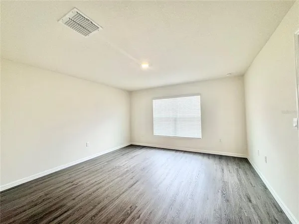 $2,295 | 36015 Sunflower Hl Drive, Zephyrhills, FL 33541