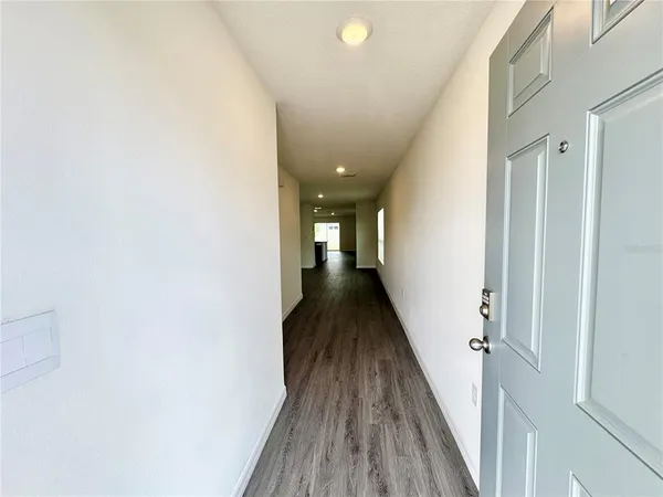 $2,295 | 36015 Sunflower Hl Drive, Zephyrhills, FL 33541
