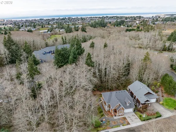 $889,000 | 2270 Skyline Drive, Seaside, OR 97138