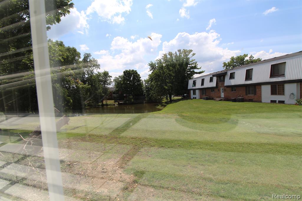 31775 Ridgeside Drive, Unit 2 Farmington Hills, MI 48334 - Photo 46 of 90