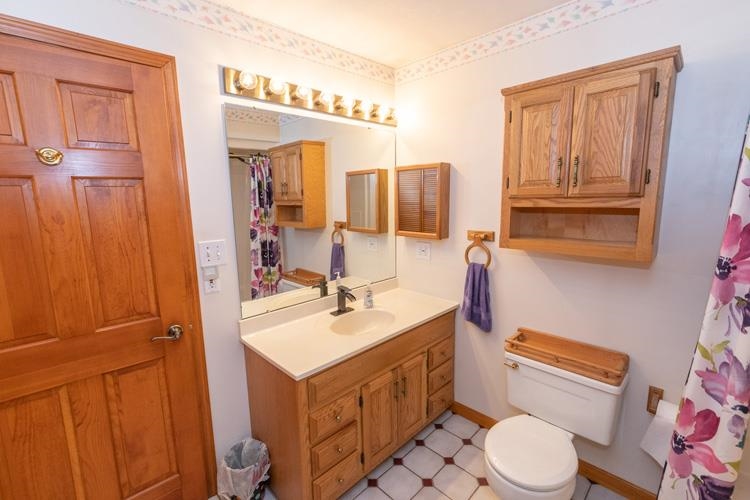 26240 Grant Road South Bend, IN 46619 - Photo 18 of 35 Gallery Image 18