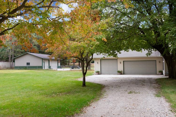 26240 Grant Road South Bend, IN 46619 - Photo 23 of 35 Gallery Image 23