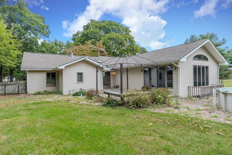 26240 Grant Road South Bend, IN 46619 - Photo 26 of 35 Gallery Image 26