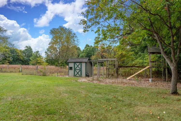 26240 Grant Road South Bend, IN 46619 - Photo 29 of 35 Gallery Image 29